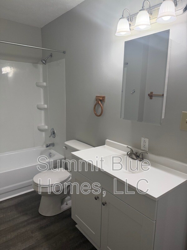 Foto del edificio - 3955 Kent St