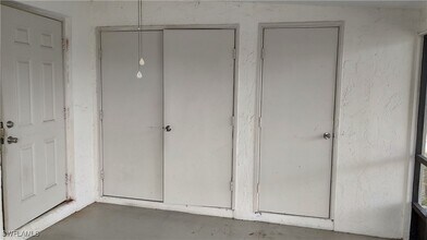 Building Photo - 585 106th Ave N