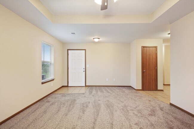 Foto del edificio - 3 bdrm 2 bath - Grain Valley