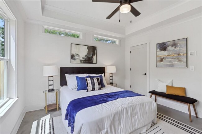 Foto del edificio - 496 Glenwood Pl SE