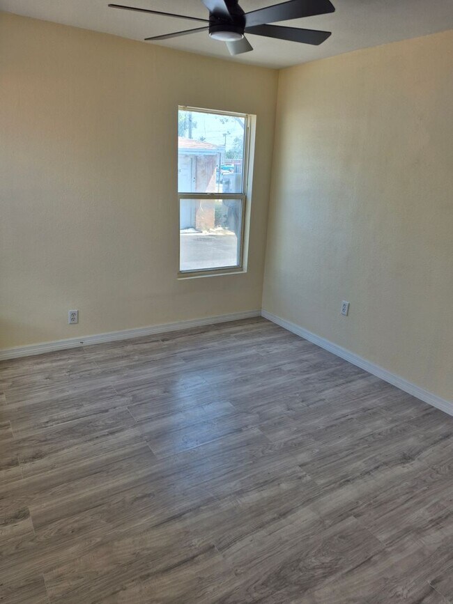 Foto del edificio - Updated 1 Bedroom Residence Near Downtown St. Pete