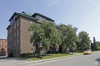 Building Photo - 181 Colborne Ave