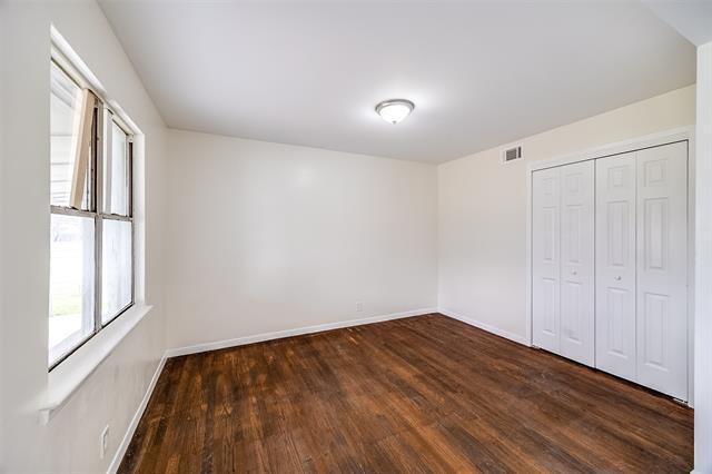 Building Photo - 3071 Larry Dr