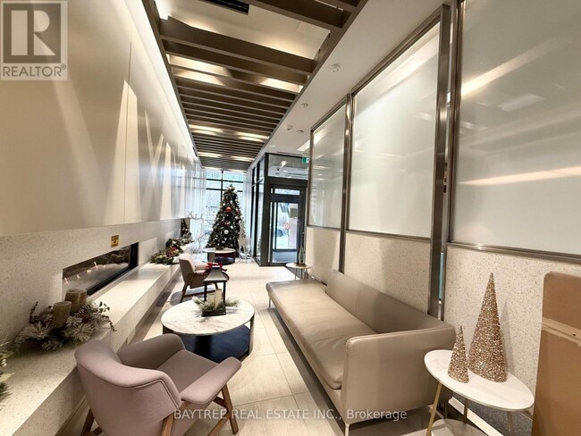 Building Photo - 19 Western Battery Rd