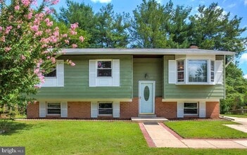 Building Photo - 186 Hardy Pl