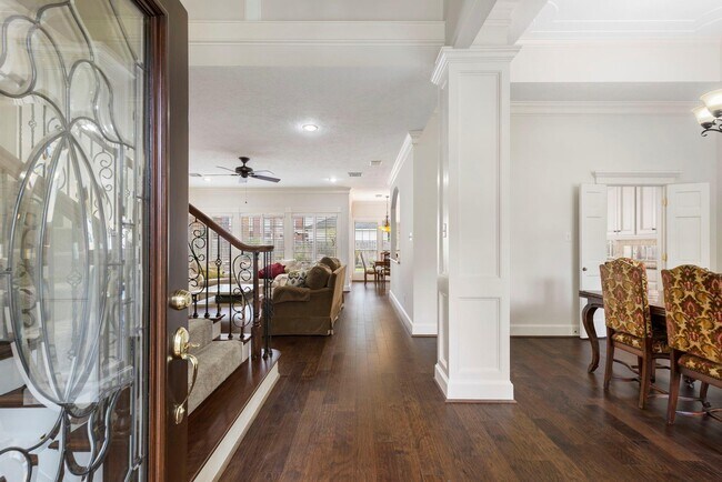 Building Photo - 161 W Shadowpoint Cir