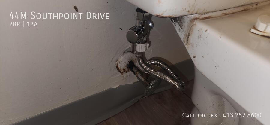 Photo - 44M Southpoint Drive-