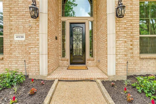 Foto del edificio - 4536 St James Dr