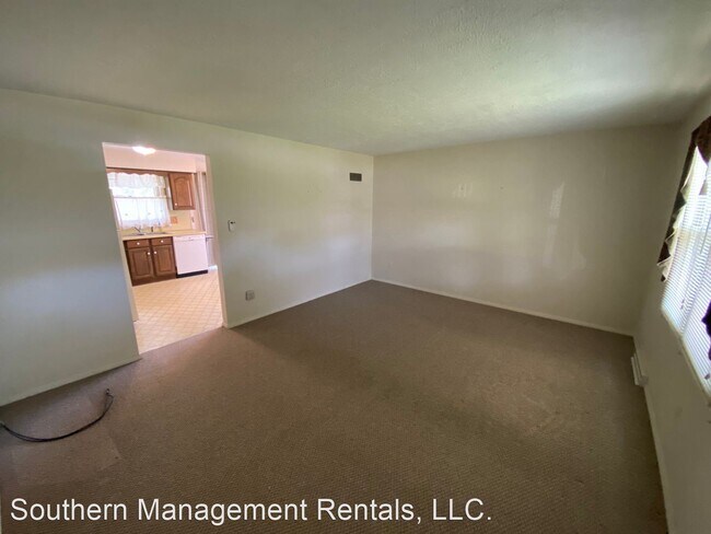 Foto del edificio - 2 br, 1.5 bath House - 135 Oak Manor Dr