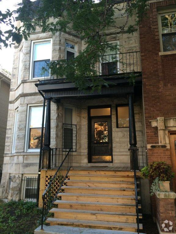 Building Photo - 3832 N Lakewood Ave