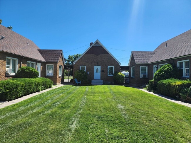 Photo - 210 E 4800 S Townhome