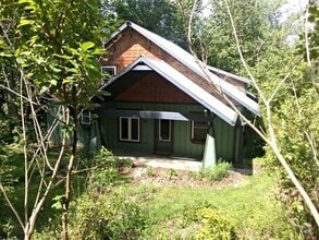 Building Photo - 115 Cragmont Rd