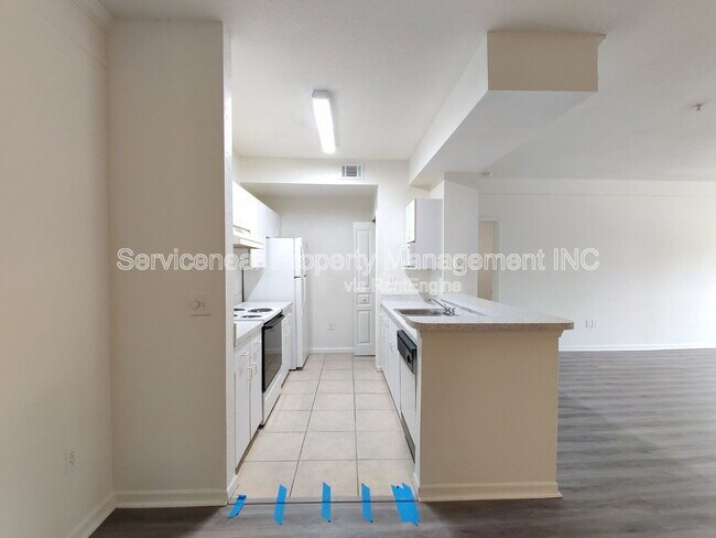 Foto del edificio - 17104 Carrington Park Dr
