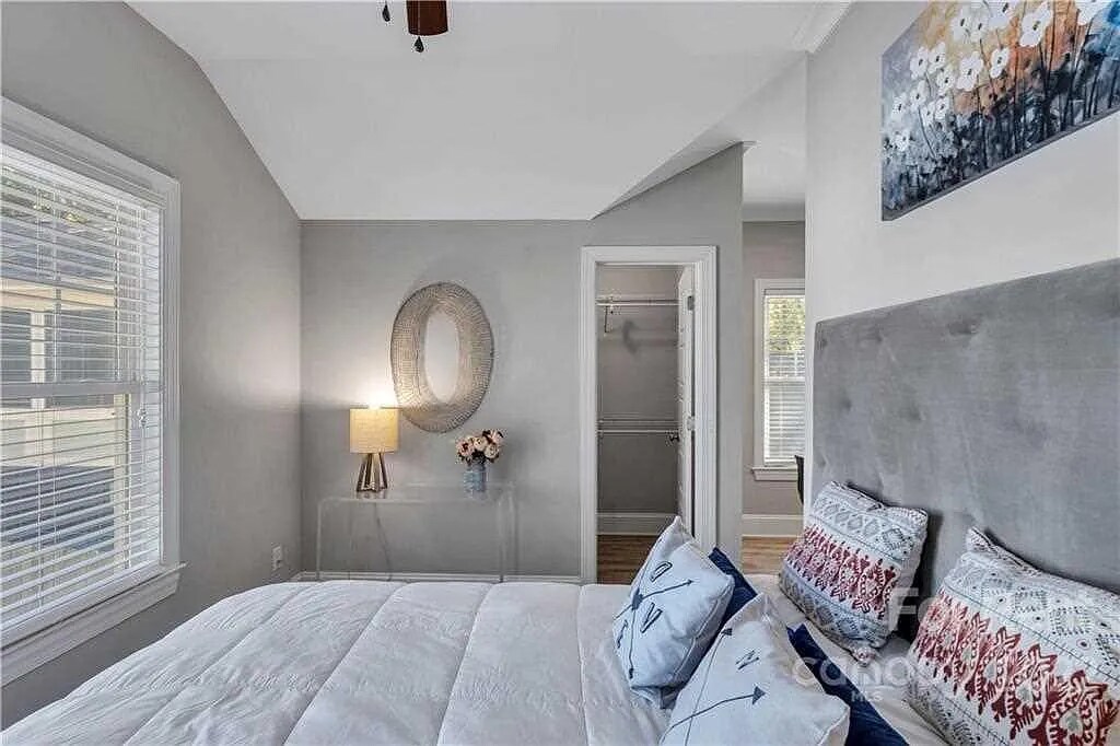 Foto principal - 812 E 20th St