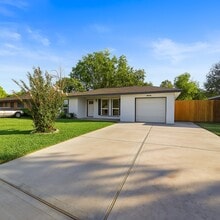 Building Photo - 11703 Hendon Ln