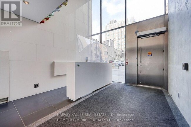 Building Photo - 25 Oxley St