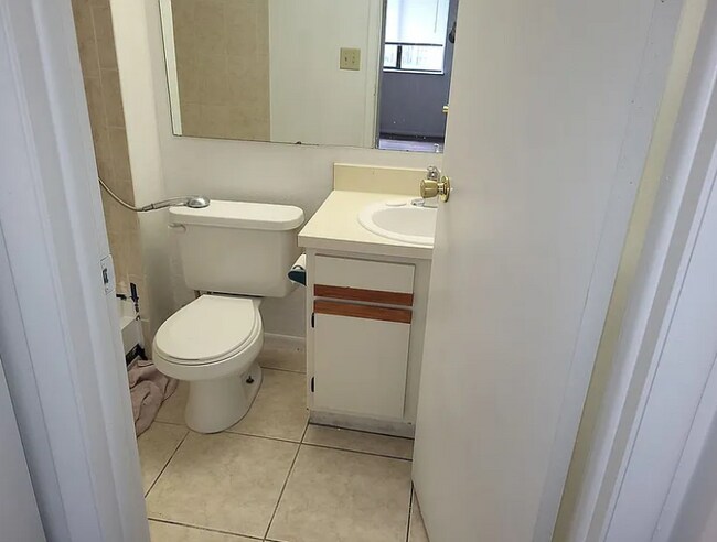 Foto del edificio - 7507 Katherine Dr