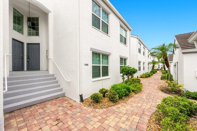 Building Photo - 5941 Sand Wedge Ln