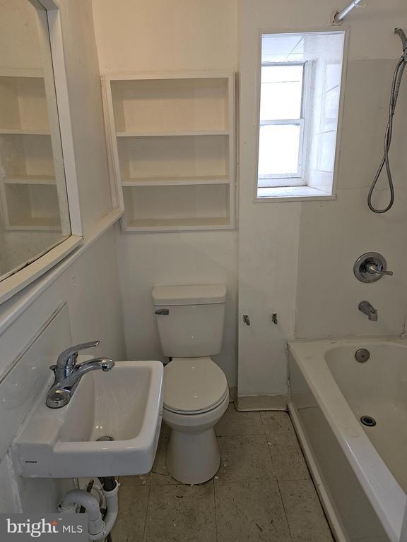 Foto del edificio - 43 E Silver St