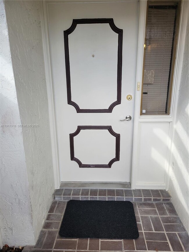 Foto del edificio - 6963 SW 40th St