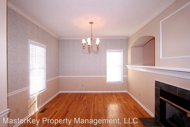 Foto del edificio - 3 br, 2.5 bath House - 1320 Cane Creek Dr