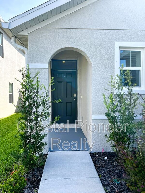 Building Photo - 16034 Soft Fern Dr