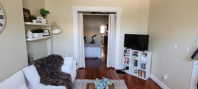 Living Room - 219 W 1st Ave