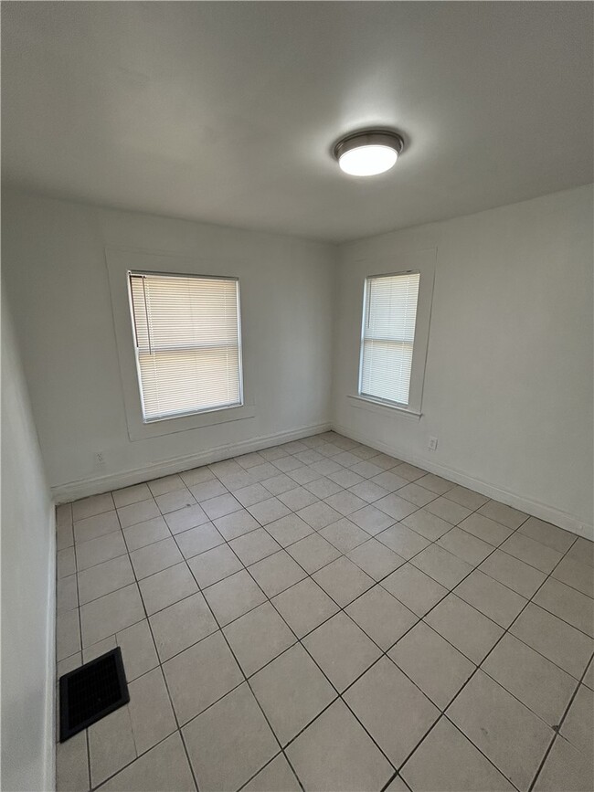 Foto del edificio - 301 Weaver St