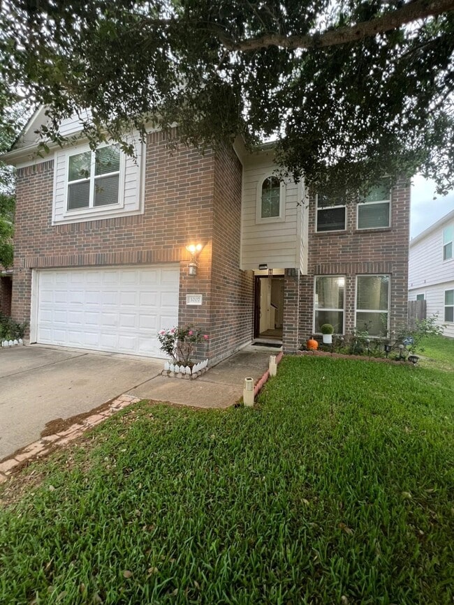 Building Photo - 3207 Zephyr Glen Way