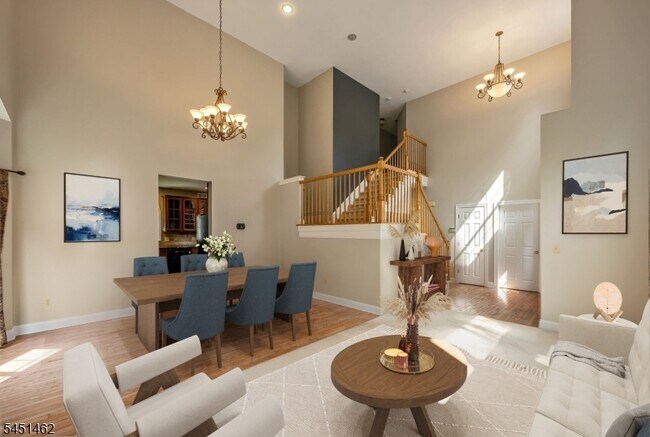 Foto del edificio - 23 Hill Hollow Rd