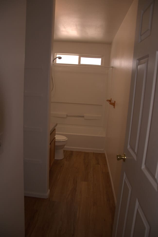Main Bath - 3178 D 1/2 Rd