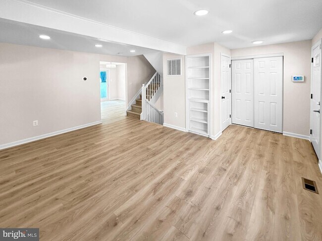 Foto del edificio - 340 Possum Ct