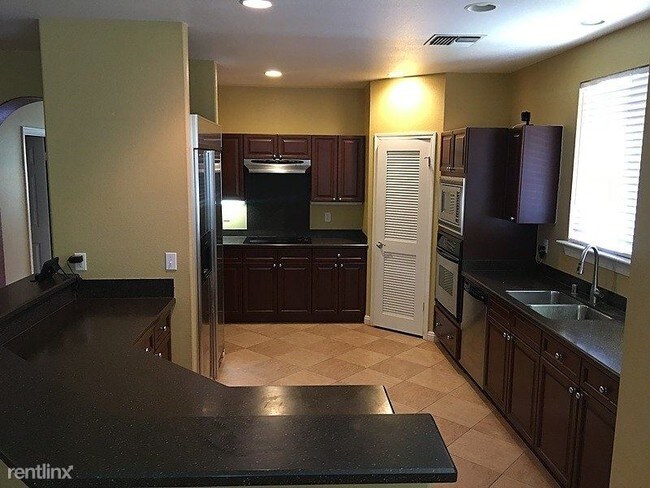 Foto del edificio - 5 br, 3.5 bath House - 911456 Wahane Street