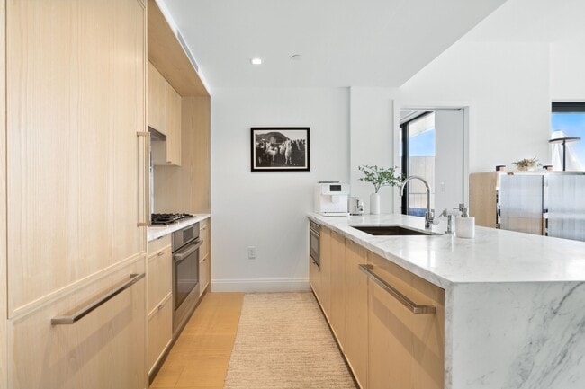 Photo - 37-14-37-34 34th St Apartment