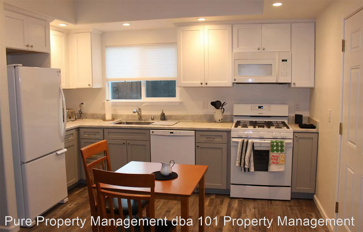 Primary Photo - 1 br, 1 bath House - 2464 Road L