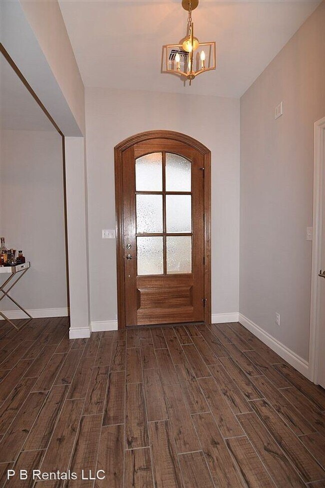 Building Photo - 4001 Mossy Oak Dr