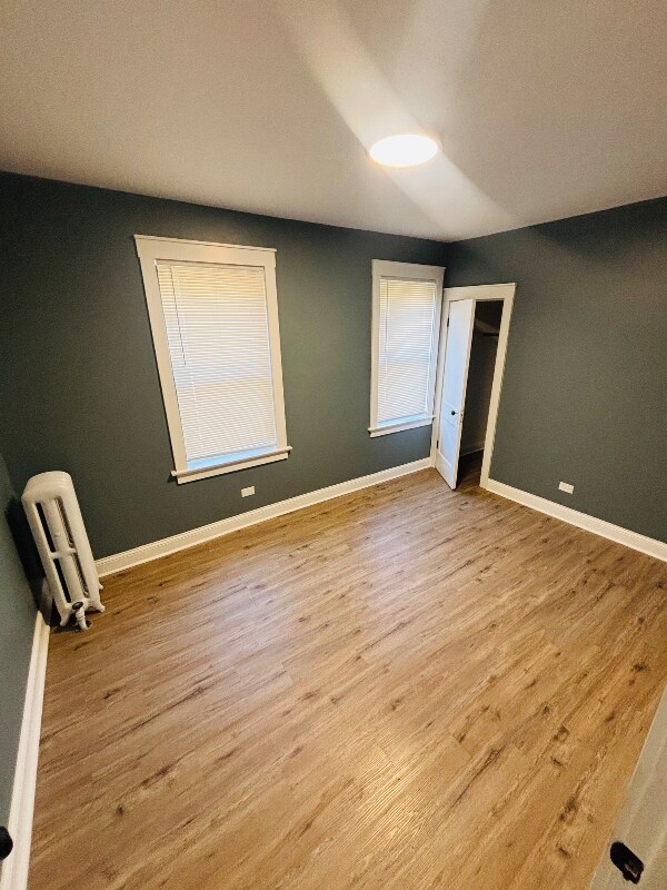 Foto del edificio - 704 E 80th St