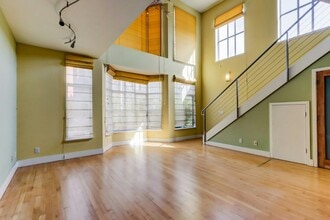 Building Photo - 725 Tehama St