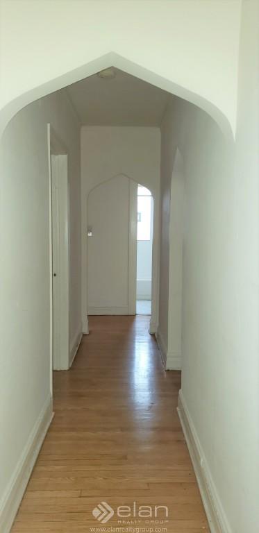 Foto del edificio - 2954 N Seeley Ave