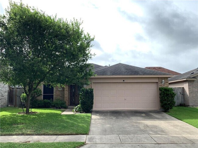 Building Photo - 7922 Impala Dr