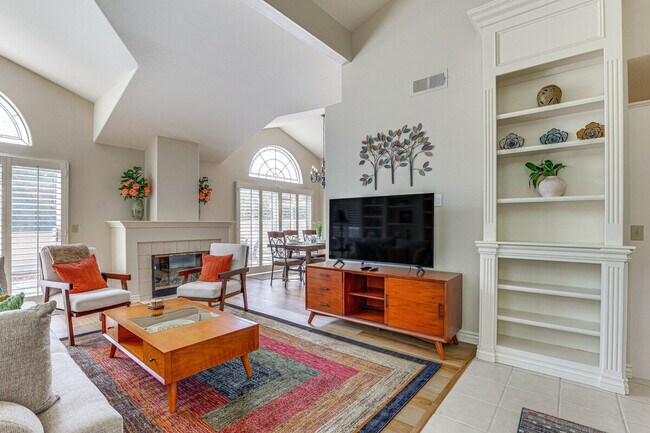 Foto del edificio - 29695 Circle R Greens Dr