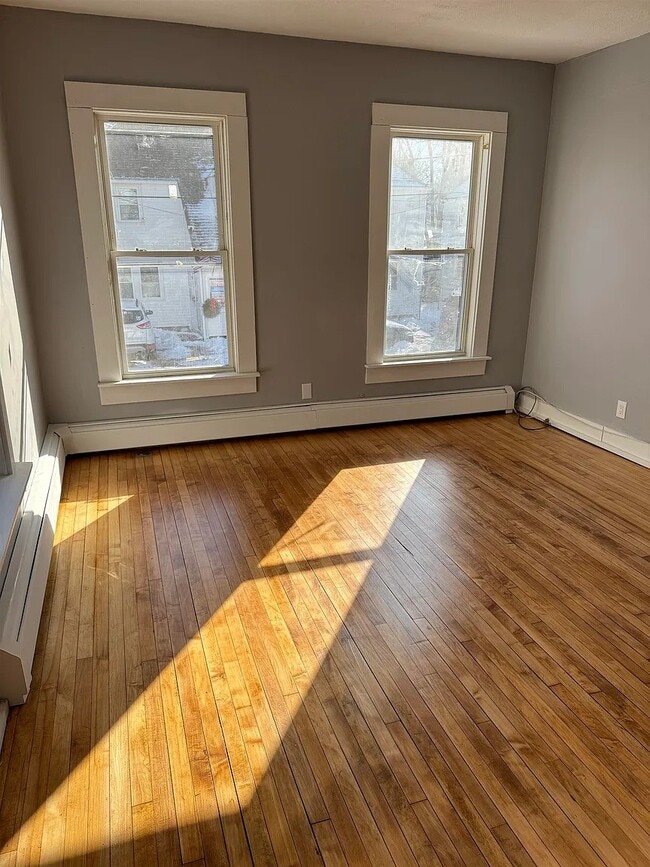 Living room - 13 Water St