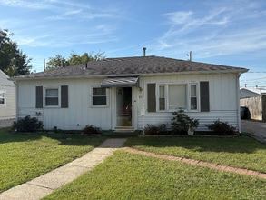 909 Idlewild Dr