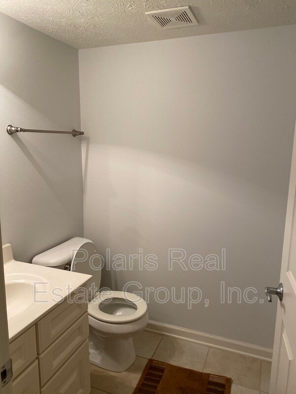 Building Photo - 11539 Reagan Dr