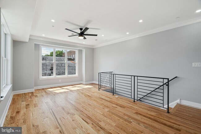 Foto del edificio - 601 W Porter St