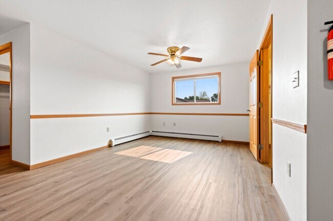 Foto del edificio - Brook Park Apartments