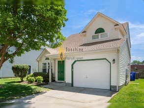 Building Photo - 1486 Berkshire Dr