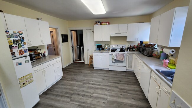 Building Photo - 24 Alewife Brook Pky