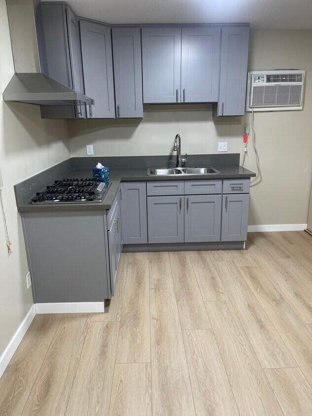 Foto principal - 1309 N Linwood Ave