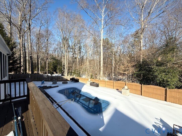 Foto del edificio - 9379 Roseland Ct